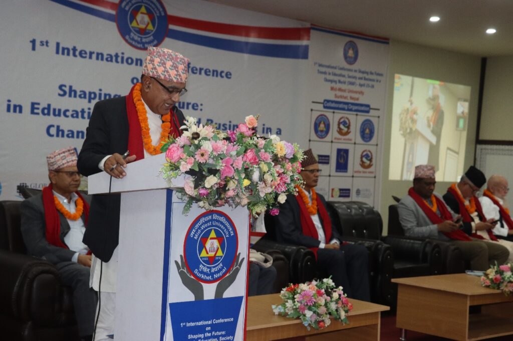 आजको युग ज्ञानको युग हो : मुख्यमन्त्री कँडेल