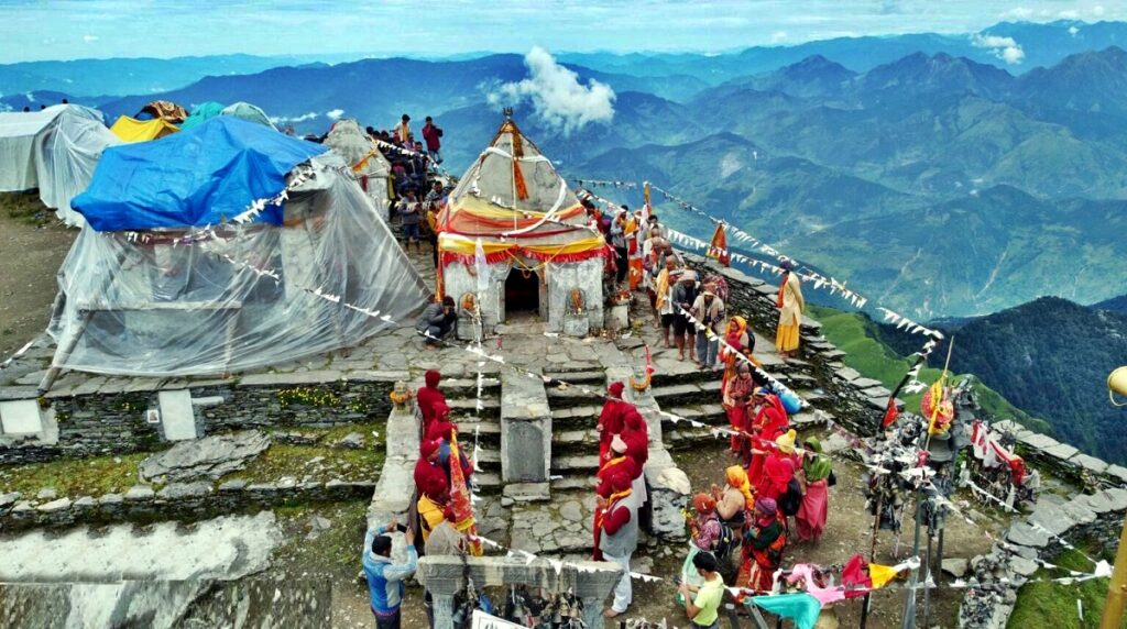 बडिमालिका जाने तीर्थयात्रीका लागि चिकित्सक टोली परिचालन